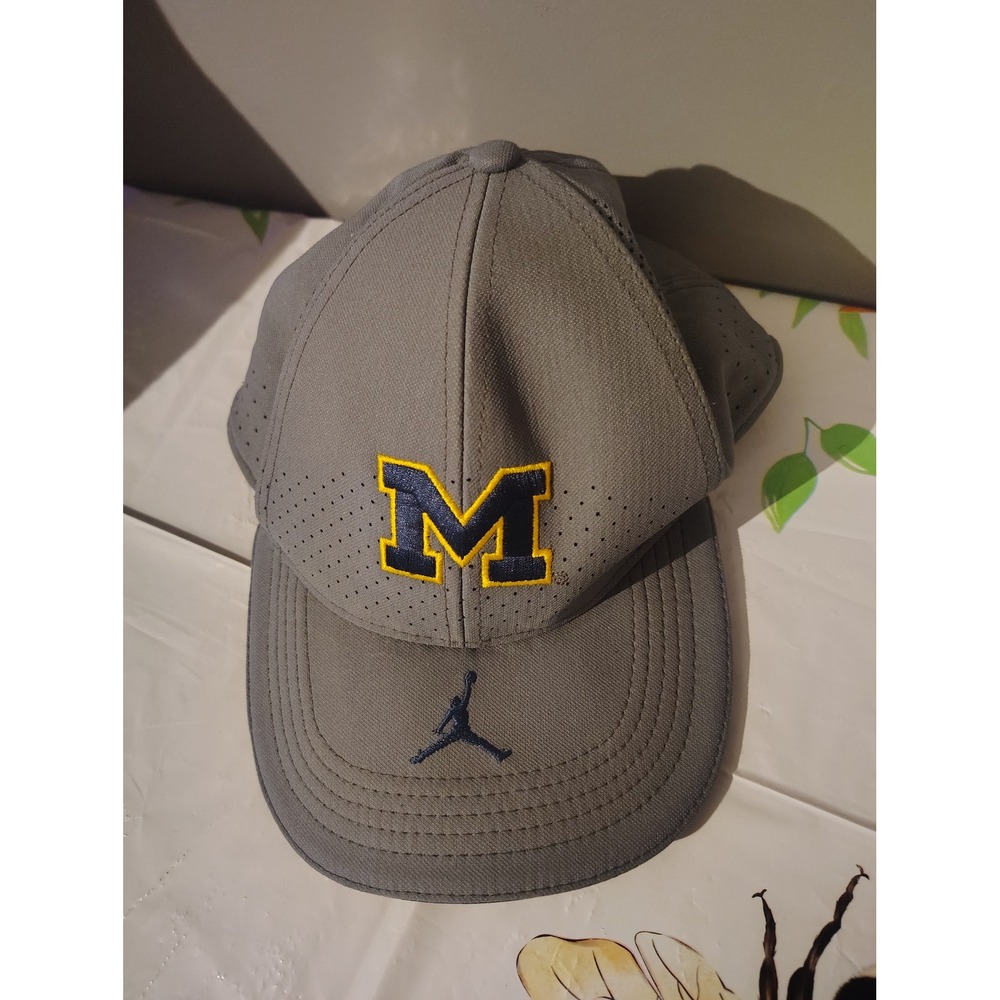 Jordan Michigan Wolverines Grey Adjustable Hat Jumpman Logo NCAA Cap